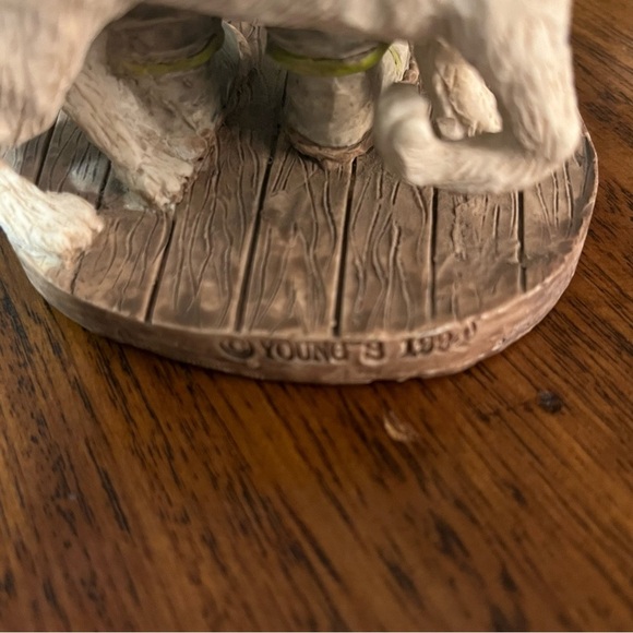 Set of three Young's Inc. figurines. Very good vintage condition. - Picture 14 of 16